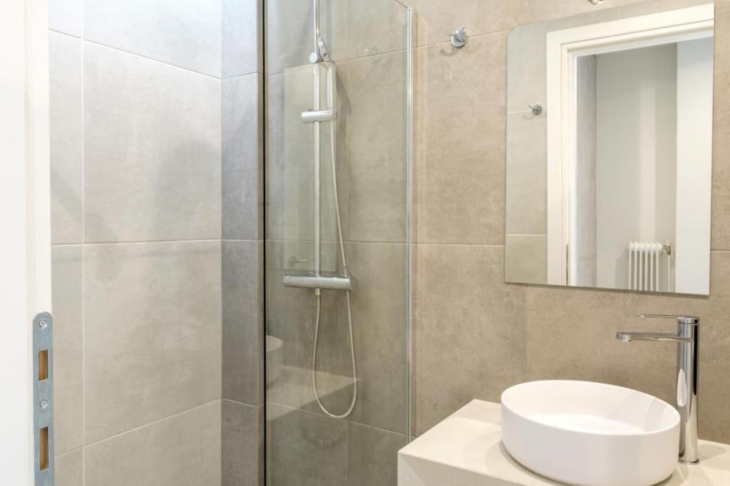 Modern Pangrati Flat! Apartamento Atenas Exterior foto