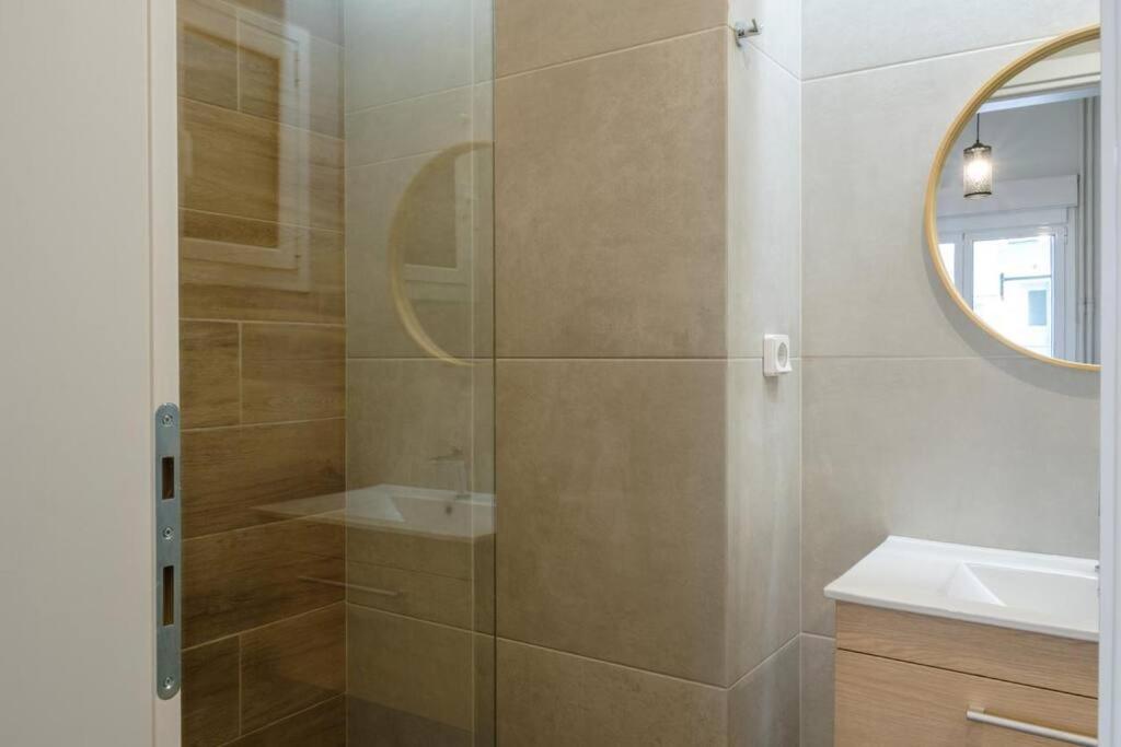 Modern Pangrati Flat! Apartamento Atenas Exterior foto